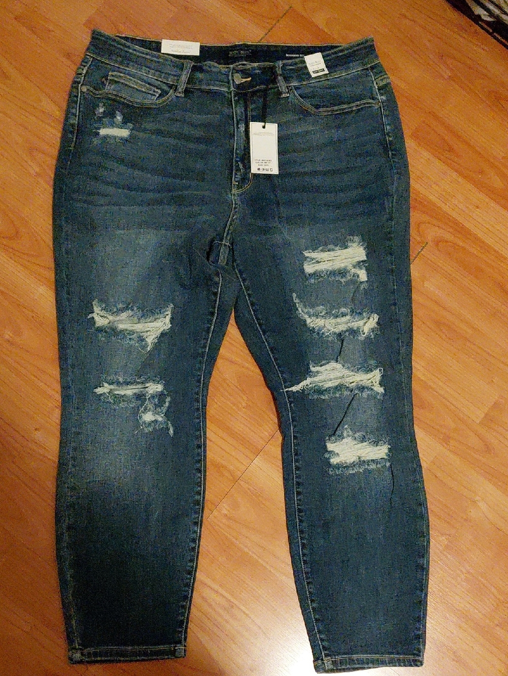 Judy Blue Dark Wash Ripped Boyfriend Jeans